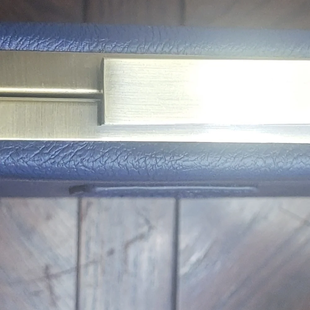 Loungefly Disney Snow White Storybook crossbody - Picture 6 of 6